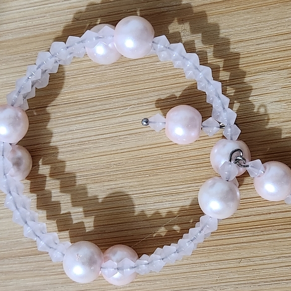 Hand Crafted Faux Pearl and Crystal Bracelet Pink Memory Wire Wrap Bead Charms - Picture 1 of 7